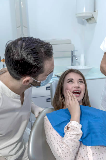 Best Broken or Cracked Tooth Emergency Dentist in Homeland, CA